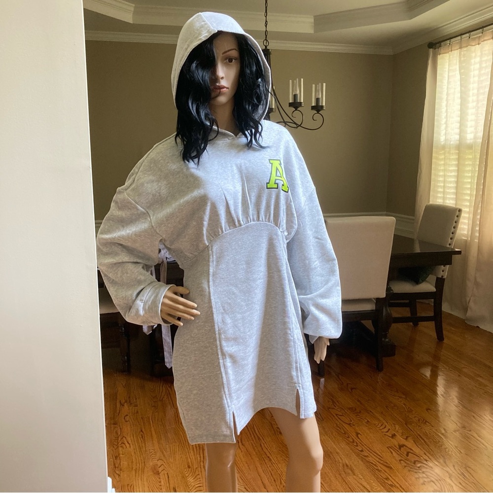 Graphic Sweater Dress - Picture 2 of 4